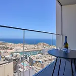 Panorama 20th Floor With Magnificent Views דירה