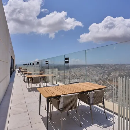 Апартаменты Panorama 20th Floor With Magnificent Views Сент Джулианс